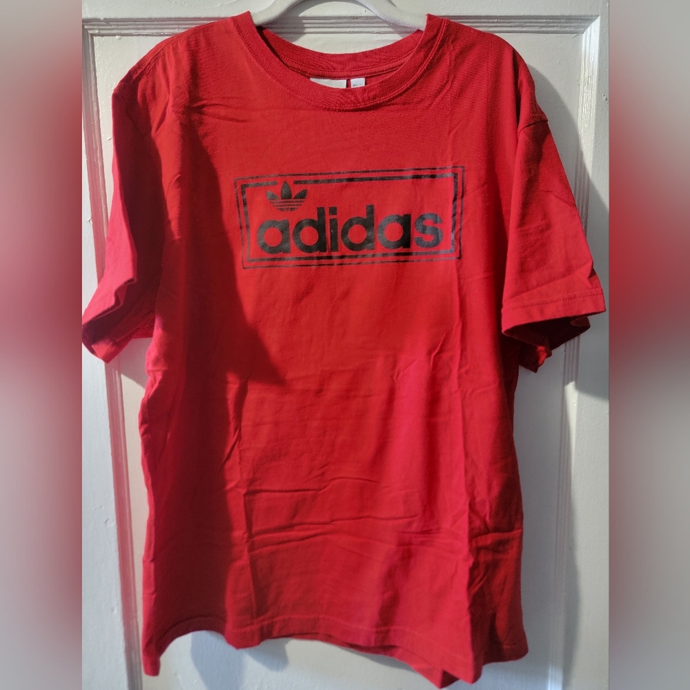 Adidas Men's Red T-Shirt